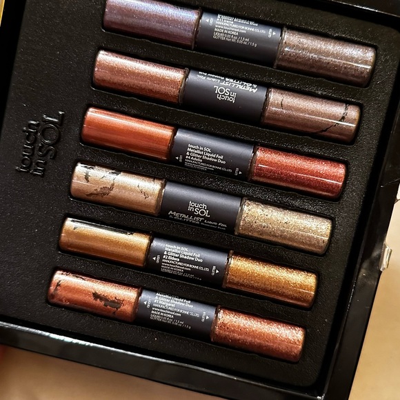 Touch In SOL double ended liquid eyeshadow - Picture 2 of 6